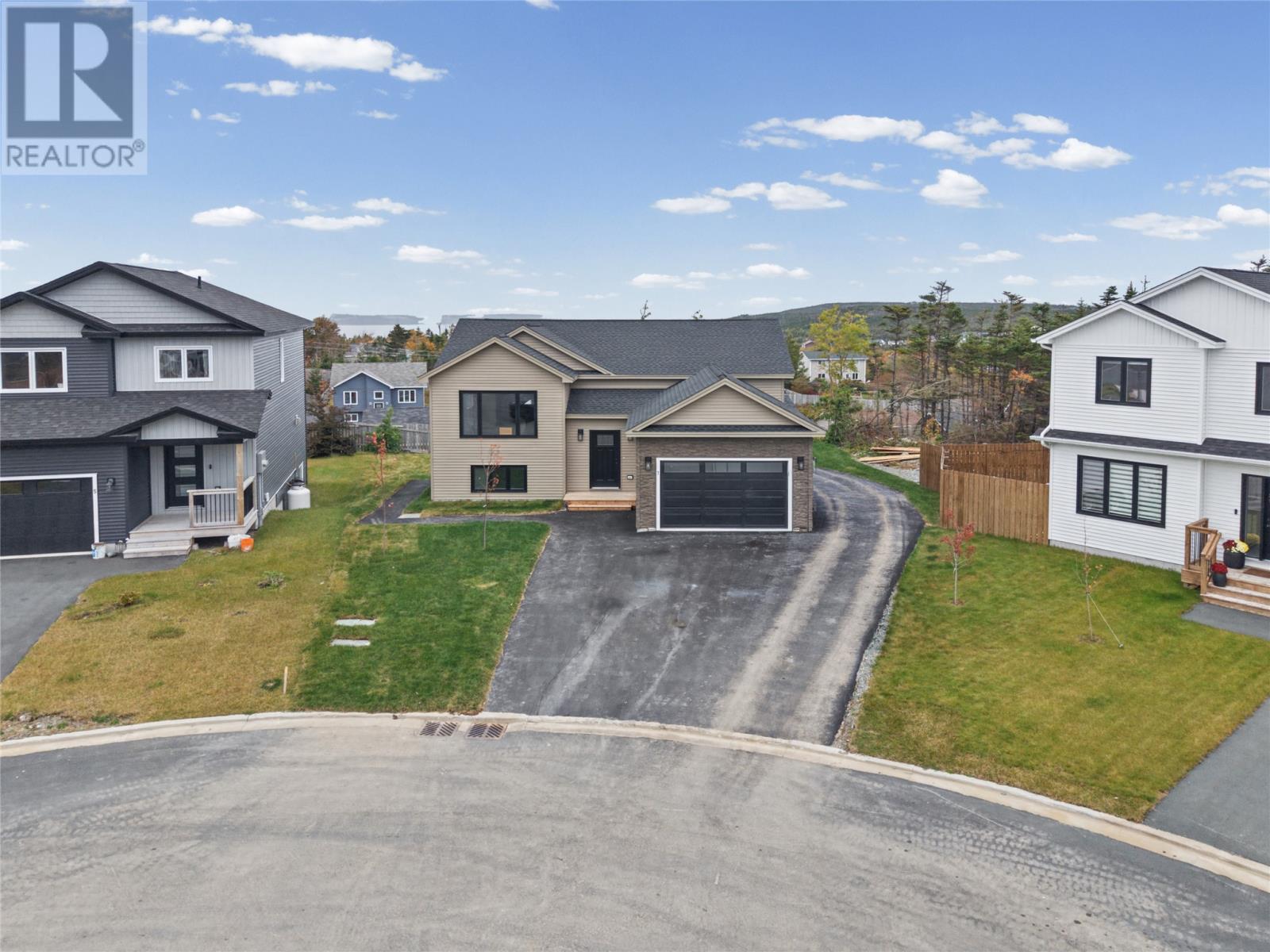 7 Prominence Place, Paradise — photo 38