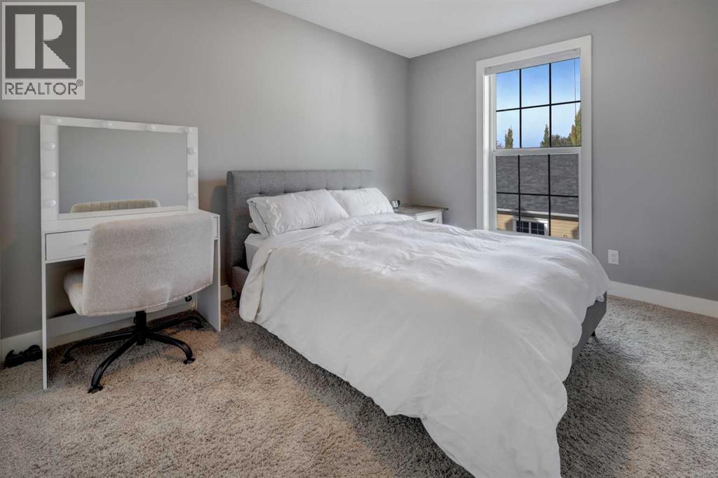 68 Victoria Cross Boulevard SW, Calgary, Alberta  T3E 7V2 - Photo 12 - A2352254