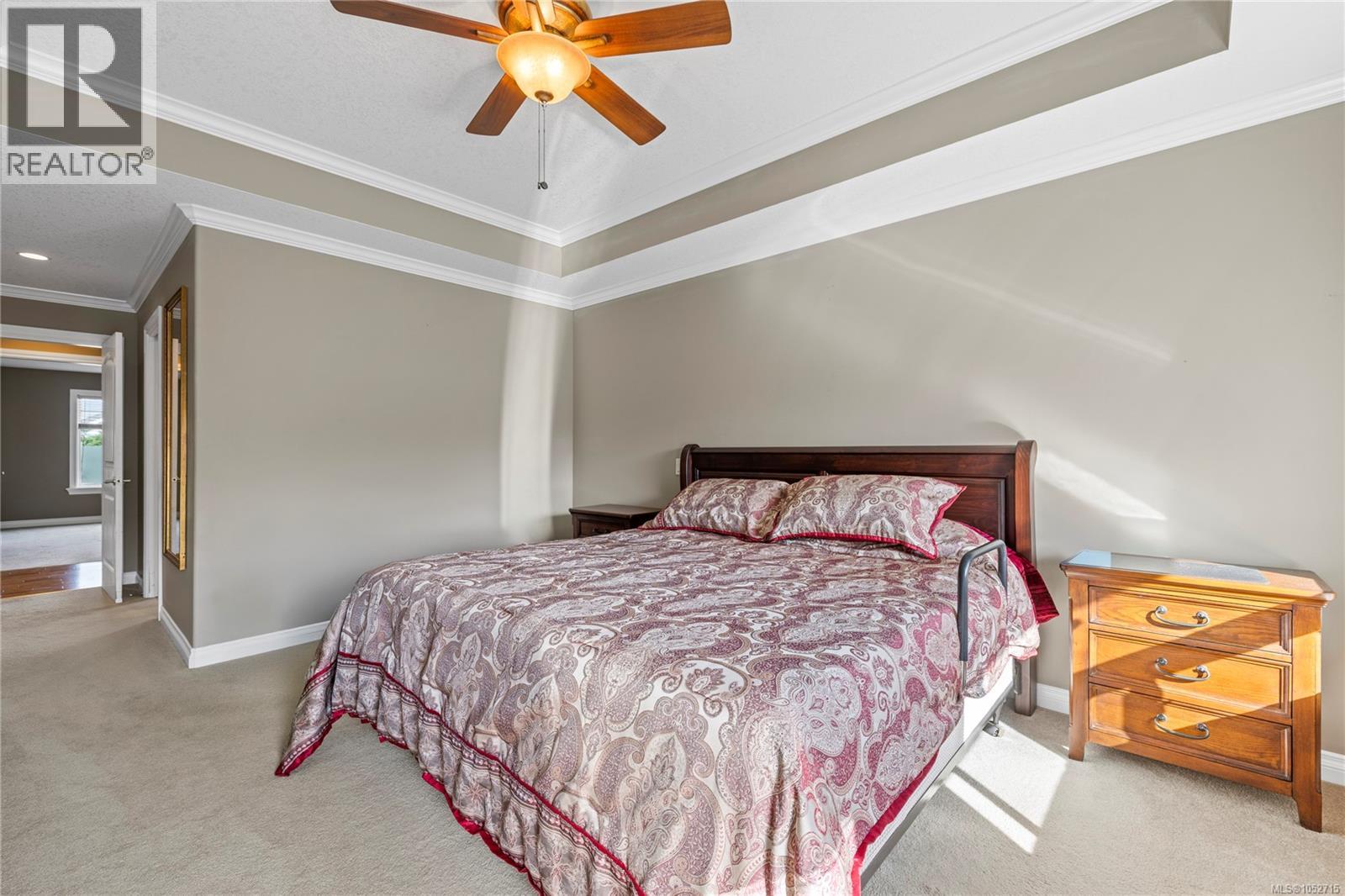 315 Crabapple Cres