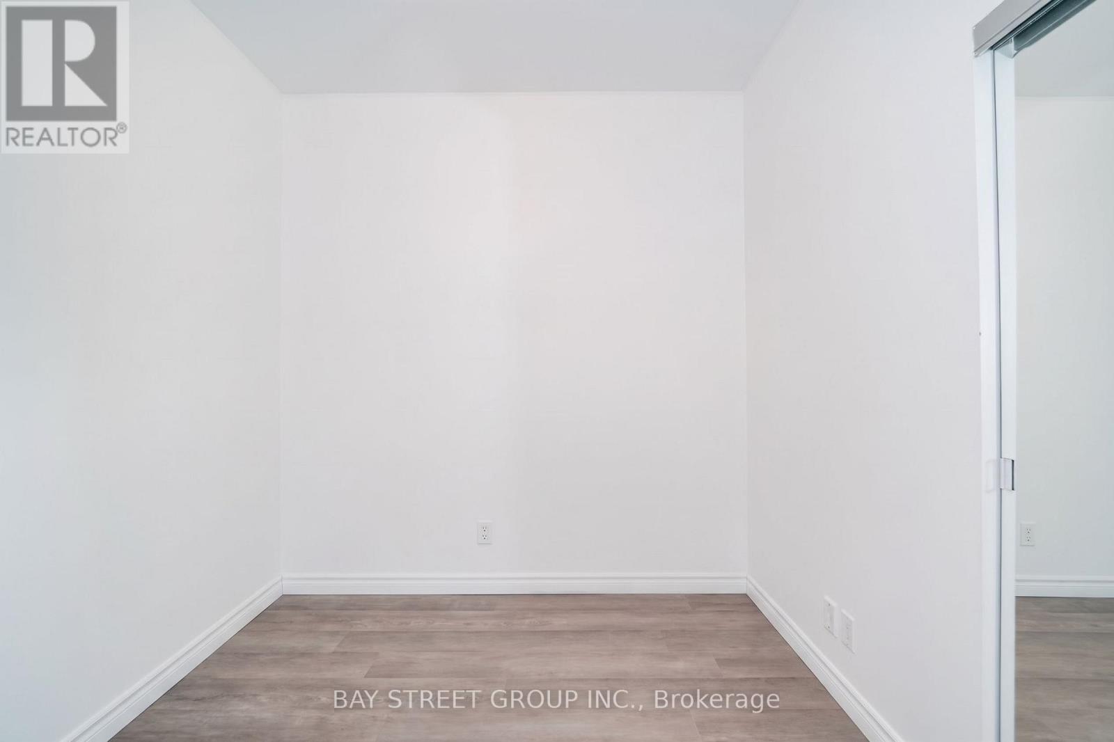 2005 - 500 Sherbourne Street, Toronto, Ontario M4X 1L1 - Photo 15 - C14111348