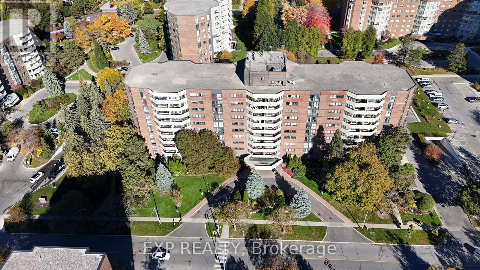 706 - 40 Baif Boulevard, Richmond Hill (North Richvale), Ontario  L4C 5M9 - Photo 4 - N14111314