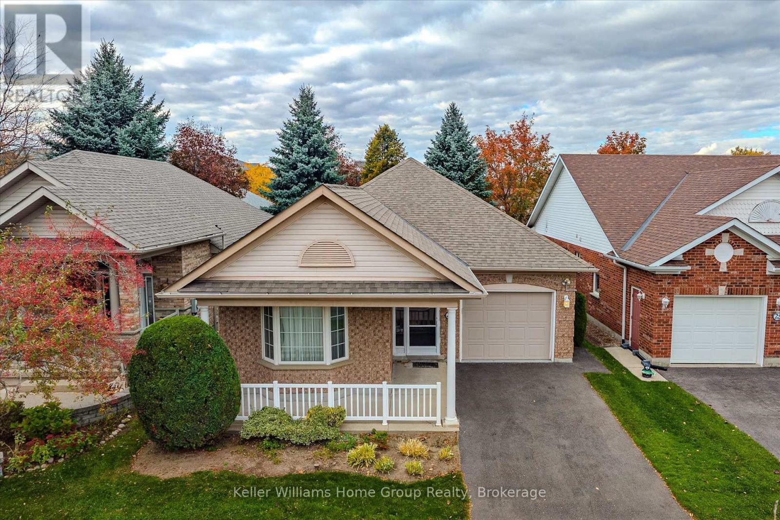 20 Beechlawn Boulevard, Guelph (Village By The Arboretum), Ontario  N1G 4X7 - Photo 2 - X14111436