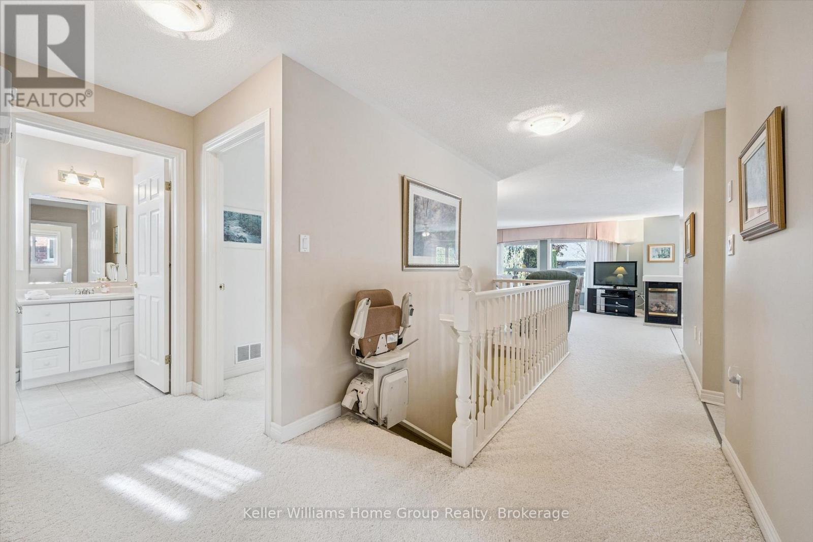 20 Beechlawn Boulevard, Guelph (Village By The Arboretum), Ontario  N1G 4X7 - Photo 8 - X14111436