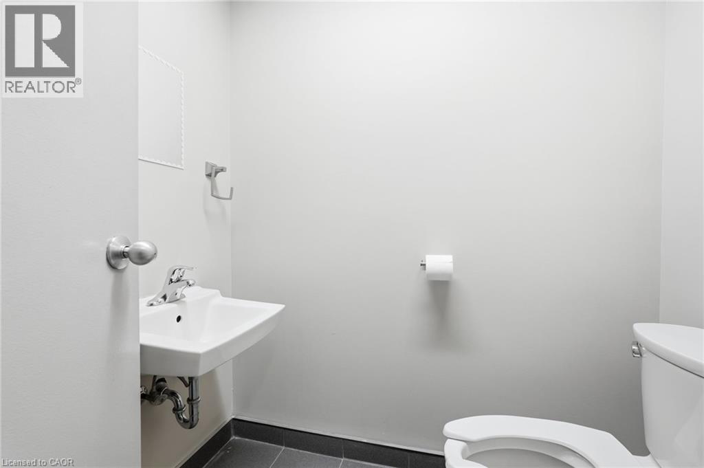 9300 Airport Road Unit# 520, Hamilton, Ontario  L0R 1W0 - Photo 13 - 40873661