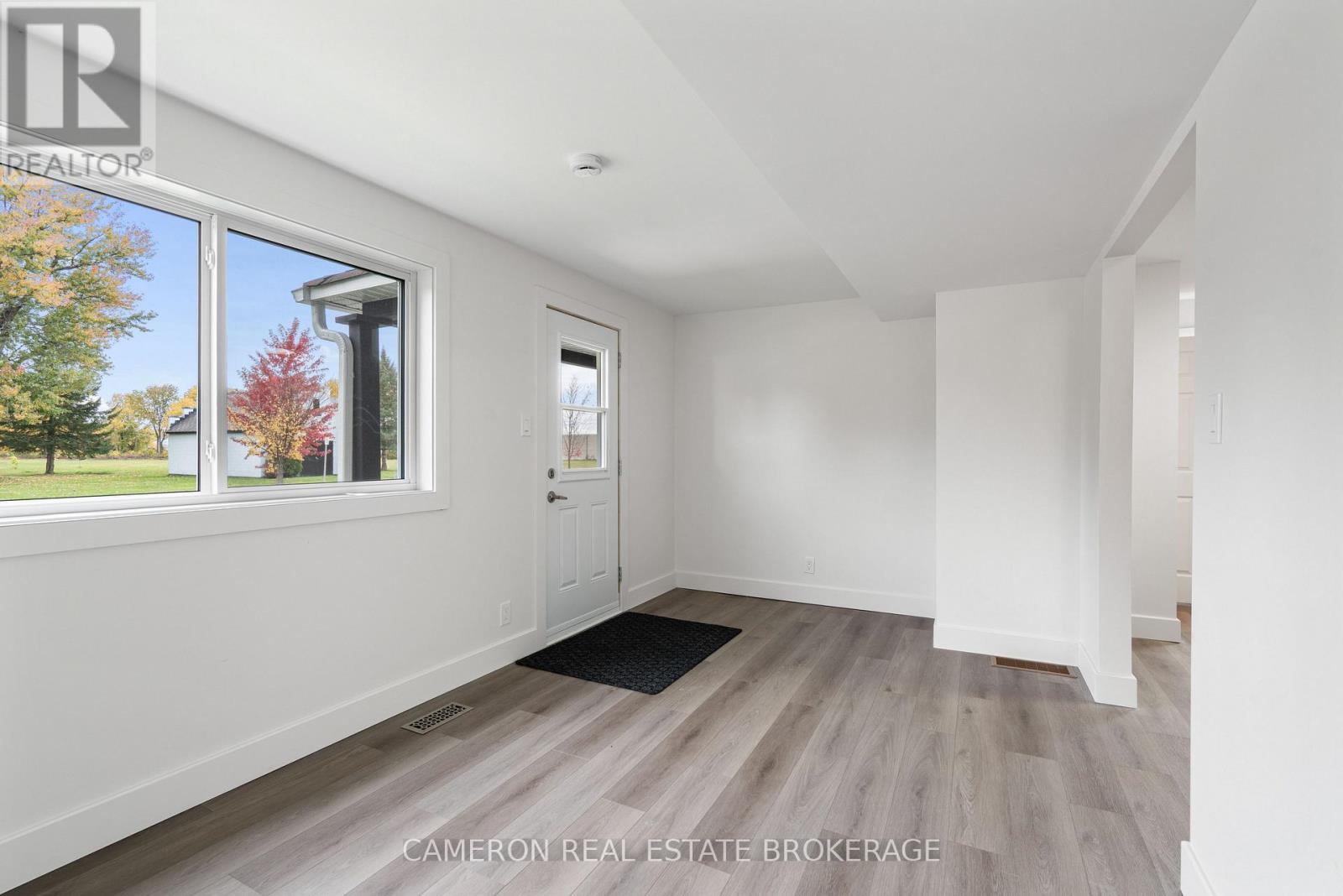 607 - 607a Cumberland Street, Cornwall, Ontario  K6J 4J6 - Photo 3 - X14111354