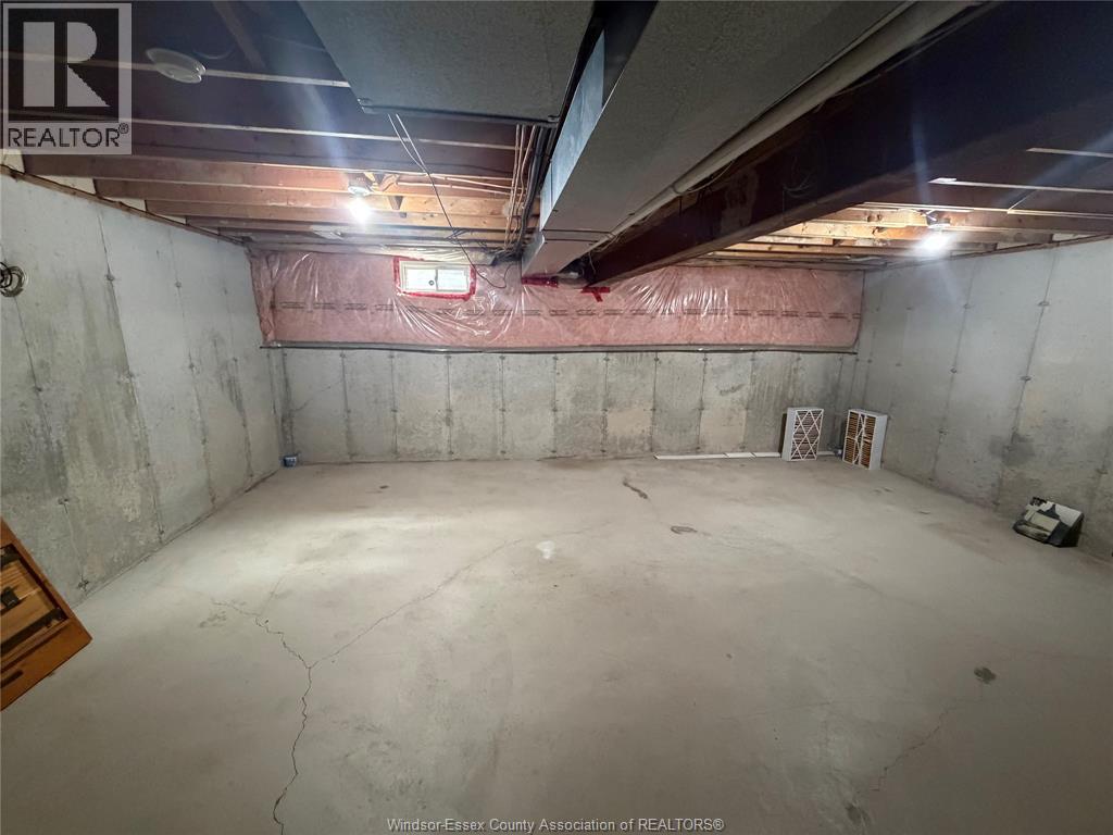 1484 Border, Tecumseh, Ontario  N8N 4Y8 - Photo 19 - 26026108