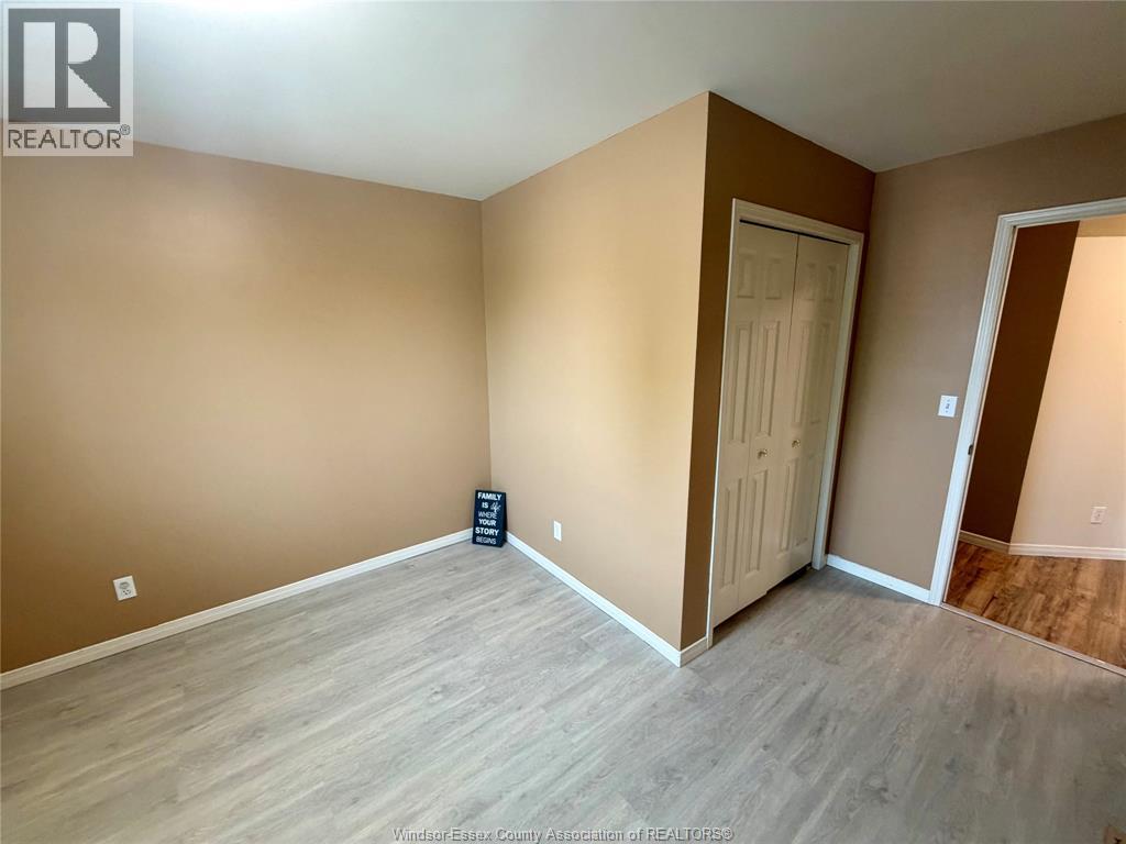 1484 Border, Tecumseh, Ontario  N8N 4Y8 - Photo 11 - 26026108