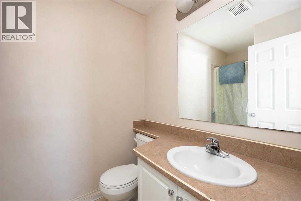 300, 243 Gregoire Drive, Fort Mcmurray, Alberta T9H 5A2 - Photo 7 - A2352734