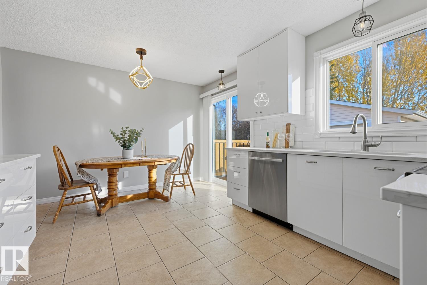 8415 176a St NW, Edmonton, Alberta  T5T 0M9 - Photo 10 - E4513995