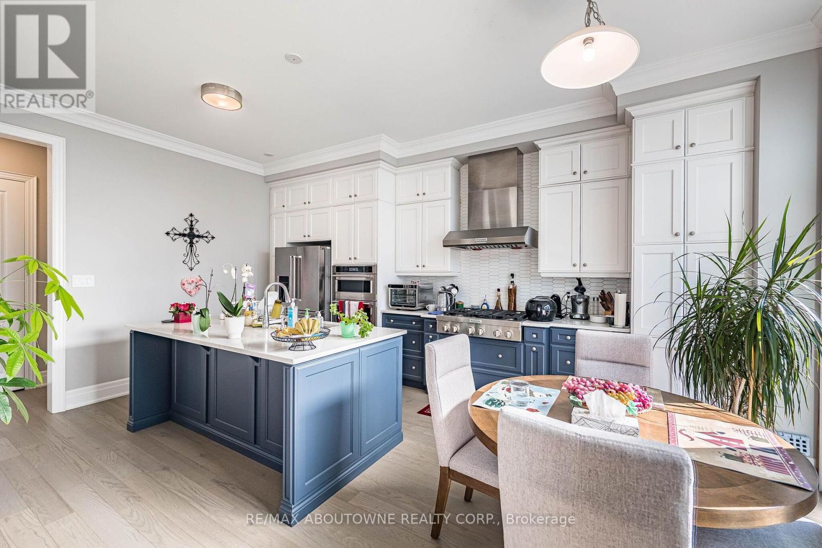 3002 Duggan Trail, Oakville, Ontario  L6H 7W9 - Photo 17 - W14111372