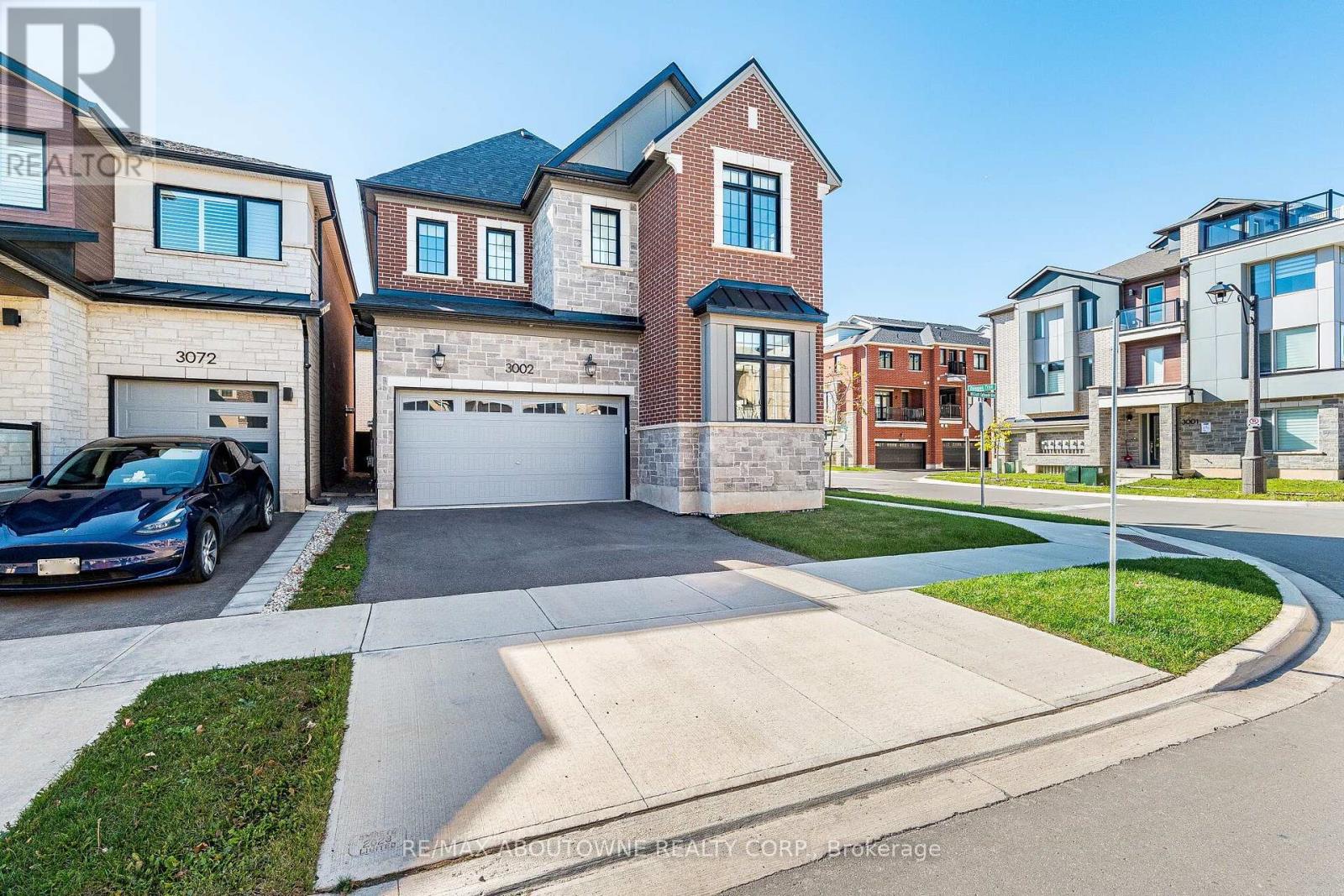 3002 Duggan Trail, Oakville, Ontario  L6H 7W9 - Photo 4 - W14111372