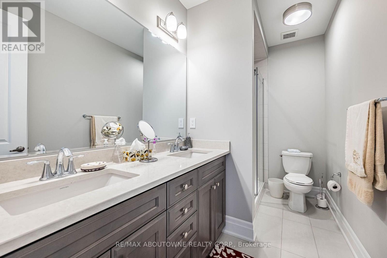 3002 Duggan Trail, Oakville, Ontario  L6H 7W9 - Photo 40 - W14111372