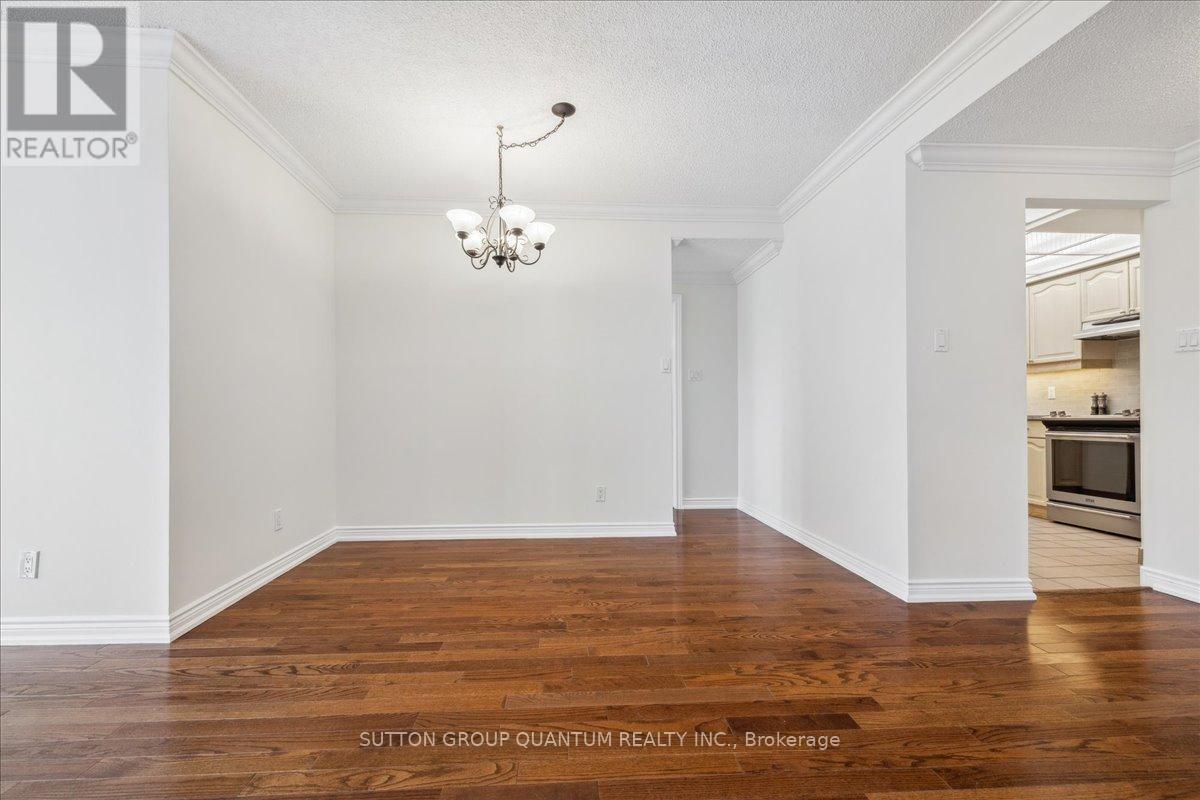 401 - 151 Robinson Street, Oakville, Ontario  L6J 7N3 - Photo 13 - W14111378