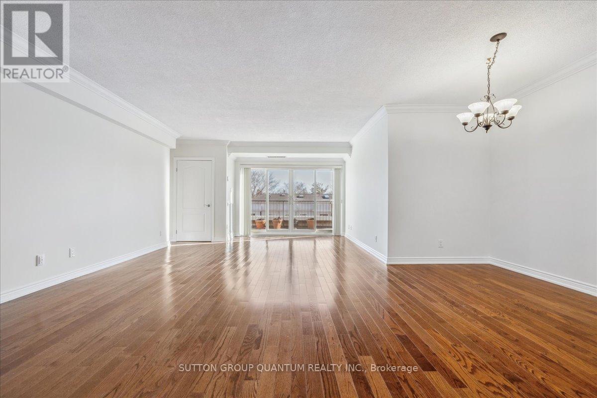 401 - 151 Robinson Street, Oakville, Ontario  L6J 7N3 - Photo 9 - W14111378