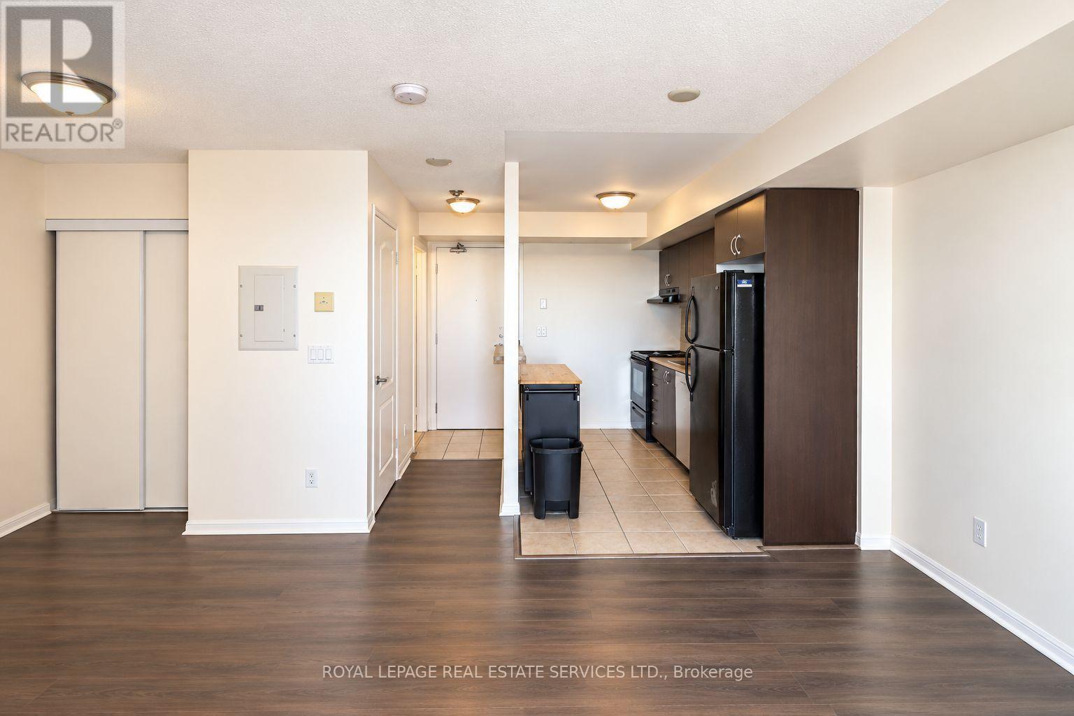 1005 - 4 Elsinore Path, Toronto, Ontario  M8V 4G7 - Photo 19 - W14111068