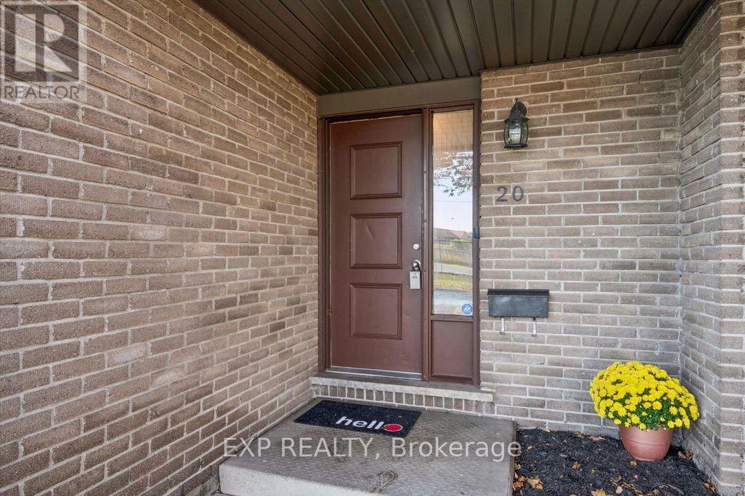 20 - 46 Cedarwoods Crescent, Kitchener, Ontario  N2C 2L7 - Photo 3 - X14109416