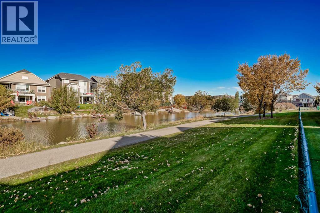 202 Bayside Point SW