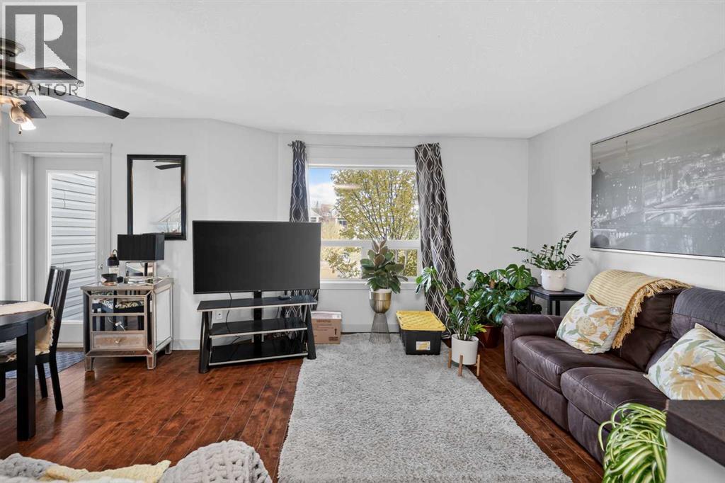 202 Bayside Point SW