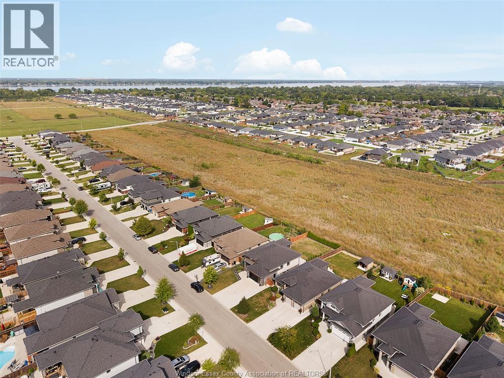 378 Welsh, Amherstburg, Ontario  N9V 0E7 - Photo 32 - 26026110