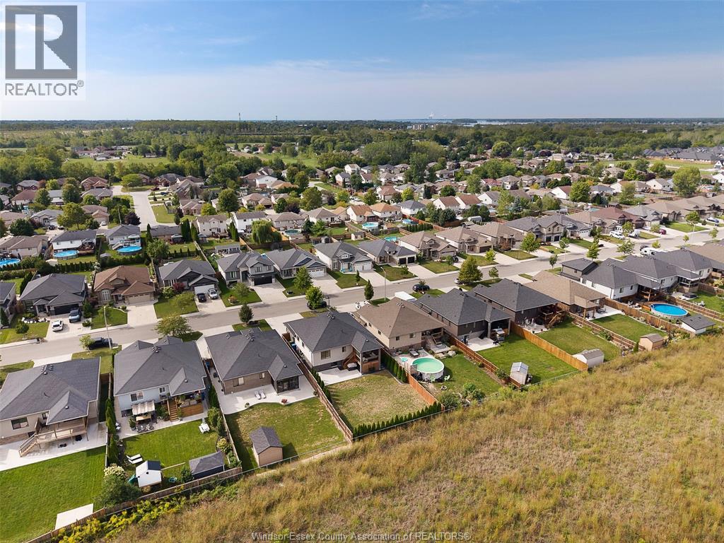 378 Welsh, Amherstburg, Ontario  N9V 0E7 - Photo 33 - 26026110