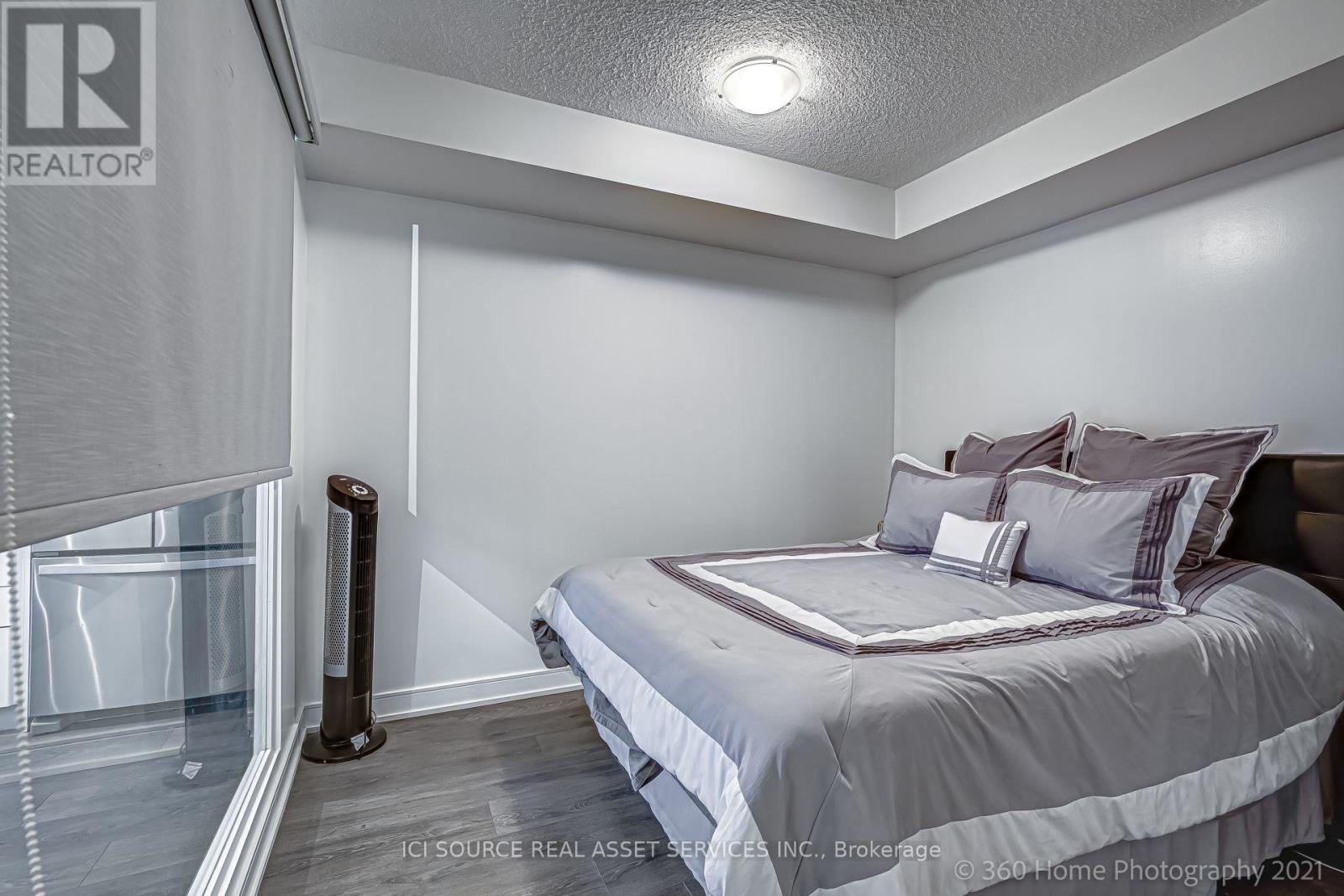 1020 - 525 Adelaide Street W, Toronto, Ontario  M5V 0N7 - Photo 19 - C14109812
