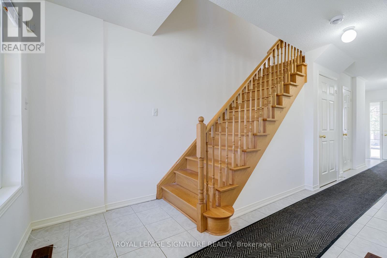 67 Prince Charles Way, Markham, Ontario  L6C 0B4 - Photo 10 - N14109860