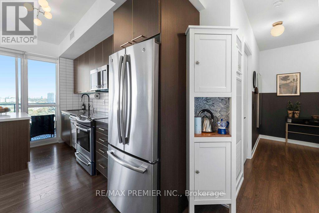 1807 - 10 Park Lawn Road, Toronto, Ontario  M8V 0H9 - Photo 9 - W14009618