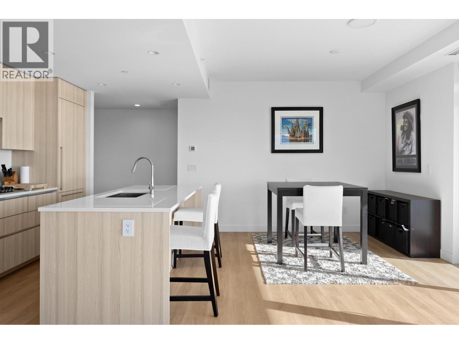 238 Leon Avenue Unit# 1407, Kelowna, British Columbia  V1Y 0N6 - Photo 13 - 10404316