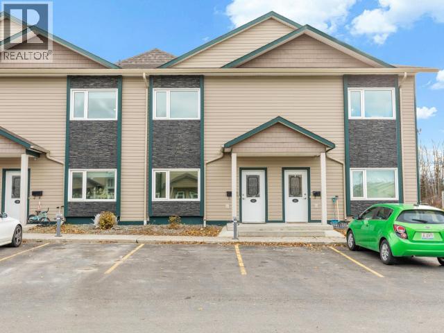 17-25 Wann Road, Whitehorse, Yukon Y1A 4A2 - Photo 2 - 17773