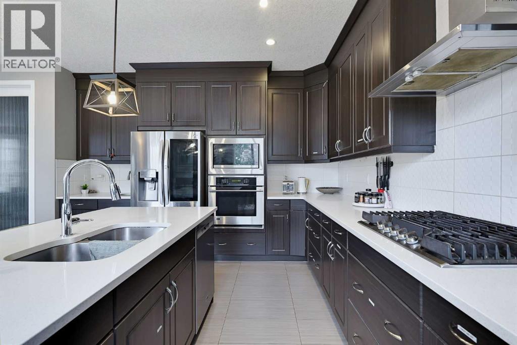 212 Lakepointe Drive, Chestermere, Alberta  T1X 0R3 - Photo 15 - A2349594