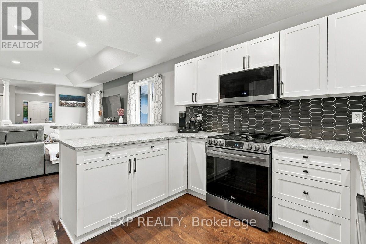 969 Bitterbush Crescent, London North, Ontario  N6H 5X5 - Photo 17 - X14111534