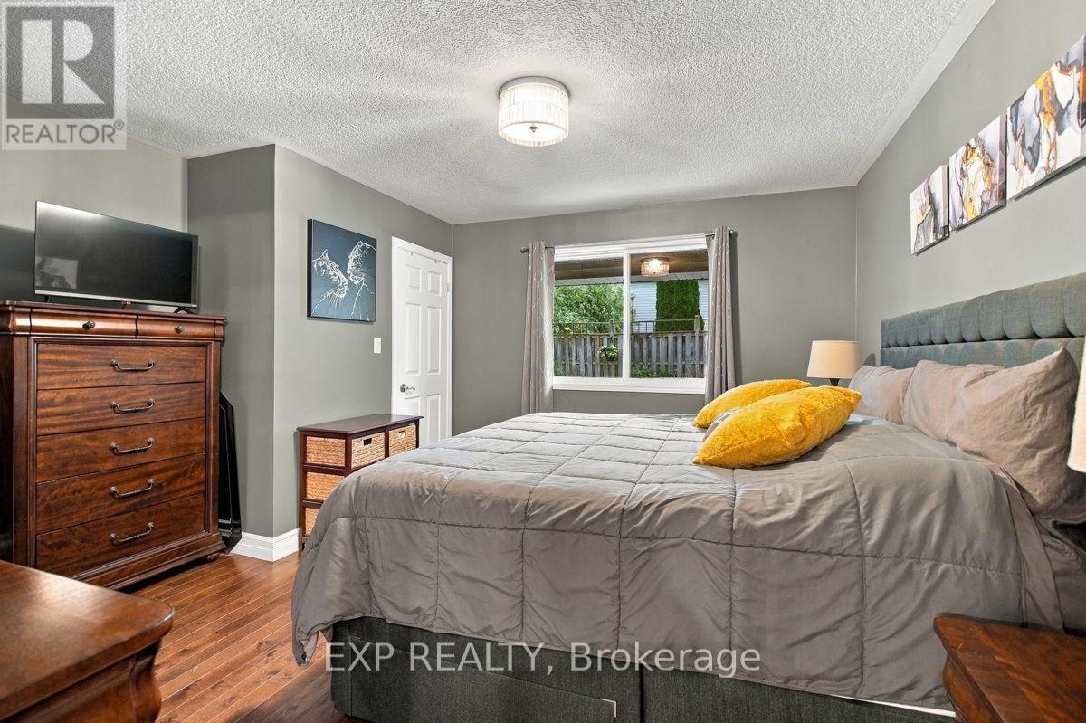 969 Bitterbush Crescent, London North, Ontario  N6H 5X5 - Photo 20 - X14111534