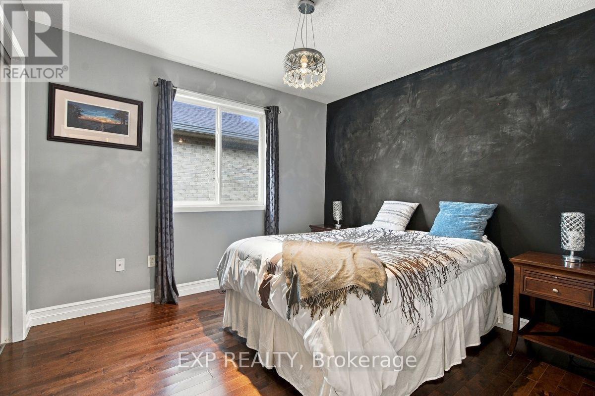 969 Bitterbush Crescent, London North, Ontario  N6H 5X5 - Photo 25 - X14111534