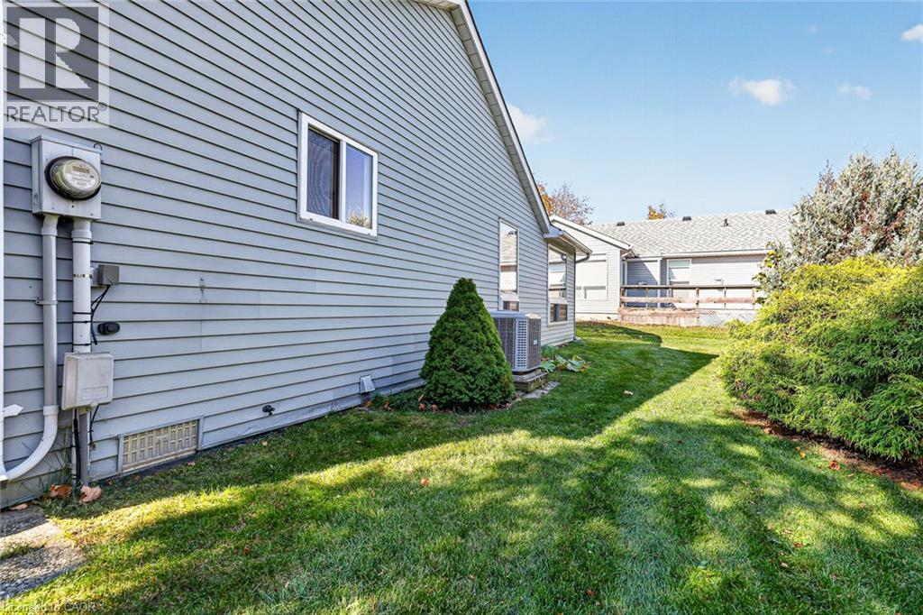 2 Garden Place, New Hamburg, Ontario  N3A 2E6 - Photo 35 - 40865915