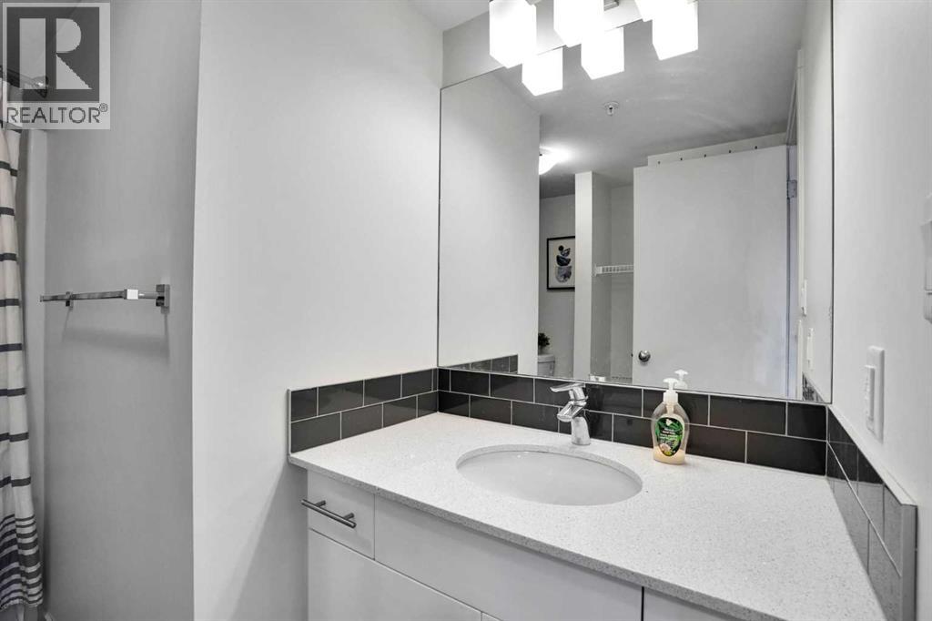 1204, 181 Skyview Ranch Manor NE