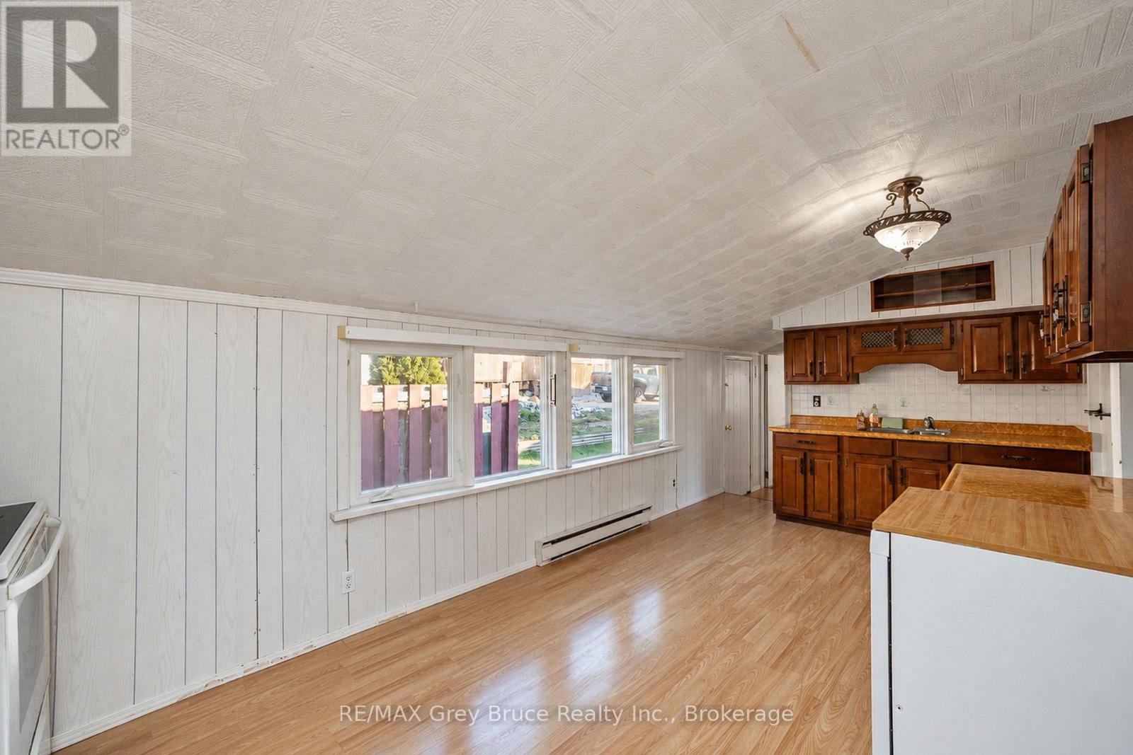 14 3rd Street NW, Arran-Elderslie, Ontario  N0G 1L0 - Photo 15 - X14111486
