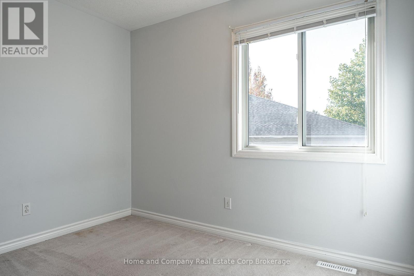 82 Walsh Crescent, Stratford, Ontario  N5A 7X8 - Photo 22 - X14111524