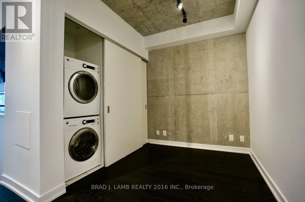 301 - 39 Brant Street, Toronto, Ontario  M5V 0M8 - Photo 11 - C14111474