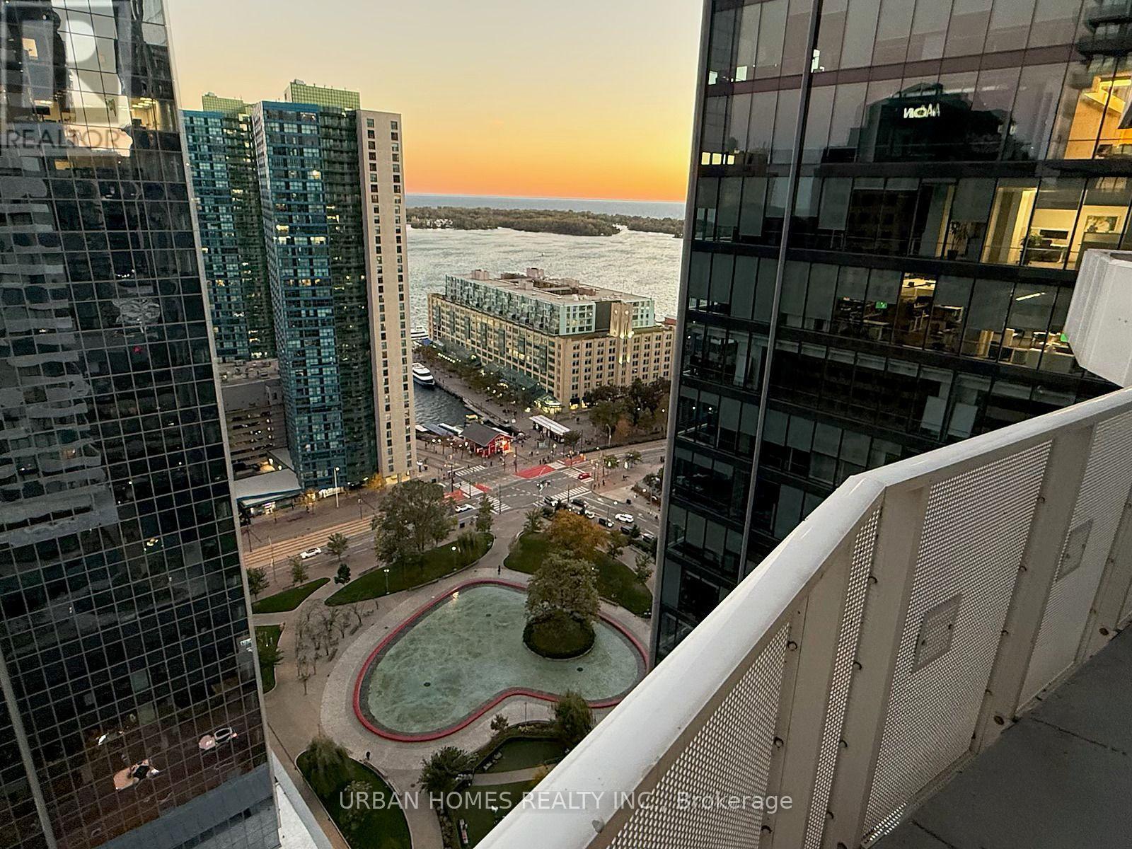 2809 - 100 HARBOUR STREET, Toronto, Ontario