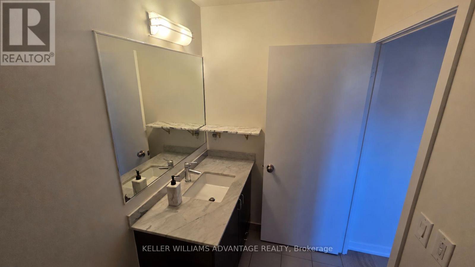103 - 260 Sackville Street, Toronto, Ontario  M5A 0B3 - Photo 7 - C14111562