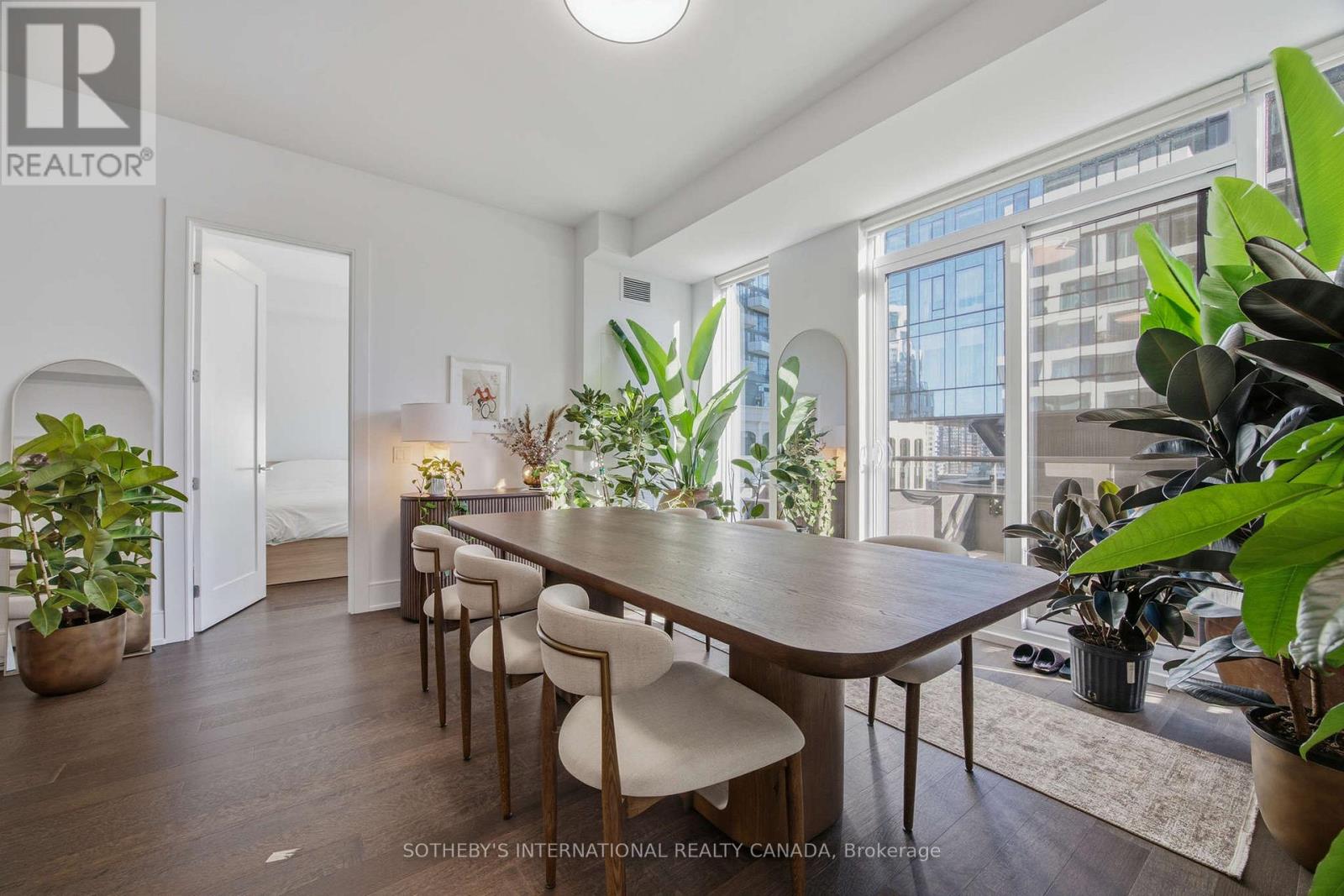 706 - 455 Wellington Street W, Toronto, Ontario  M5V 0V8 - Photo 14 - C14111622