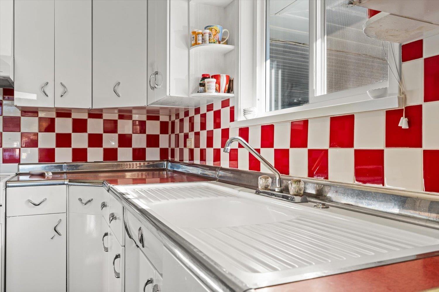 571 4TH AVENUE|Hope