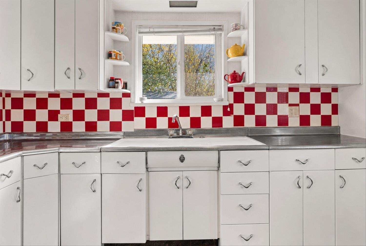 571 4TH AVENUE|Hope