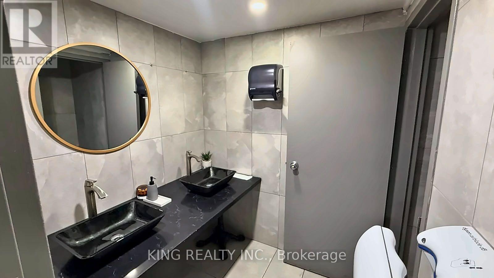 424 Danforth Avenue, Toronto, Ontario  M4K 1P3 - Photo 17 - E14111718