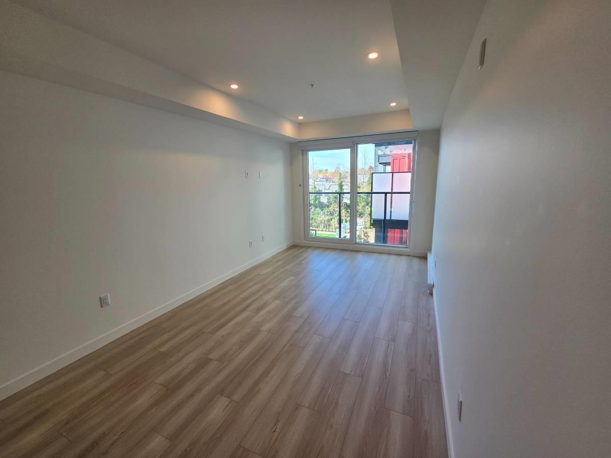 321 13760 75 A Avenue, Surrey, British Columbia  V3W 6T5 - Photo 7 - R3172062