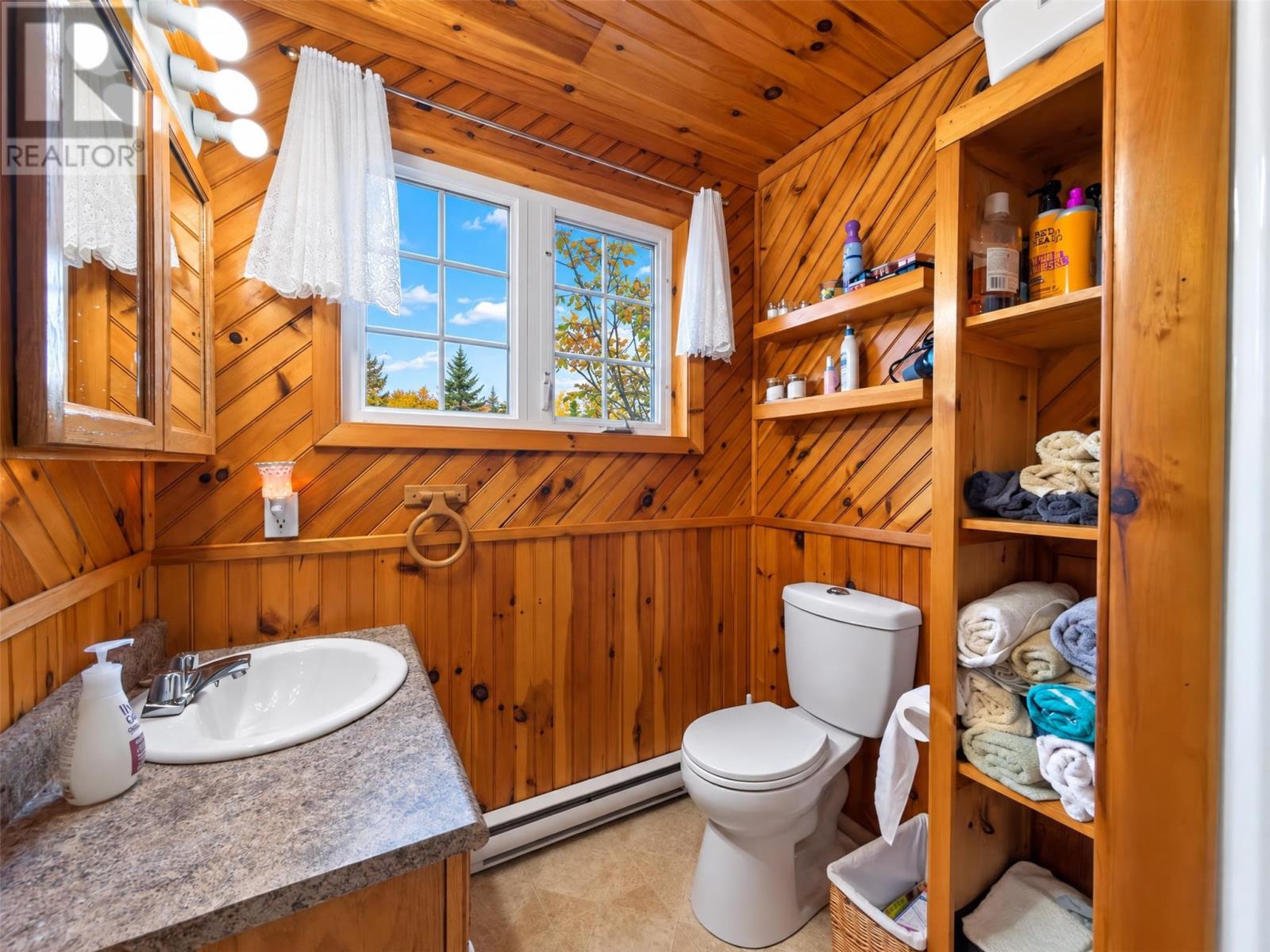 1 Pitts Pond Road, Terra Nova — photo 31