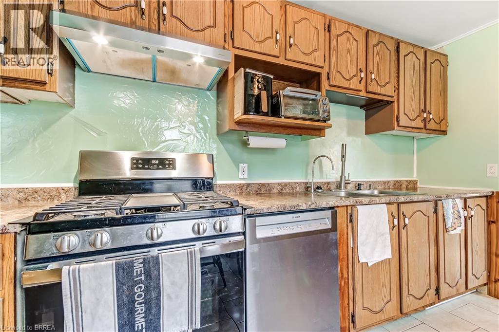 259 East Street, London, Ontario  N5Z 2S3 - Photo 3 - 40872497