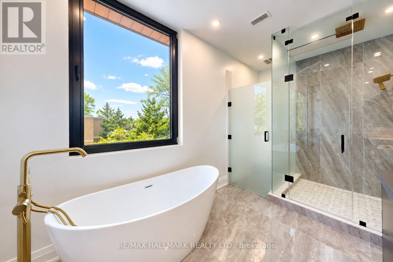 52 Wildwood Avenue, Richmond Hill, Ontario  L4E 3B3 - Photo 13 - N14111532