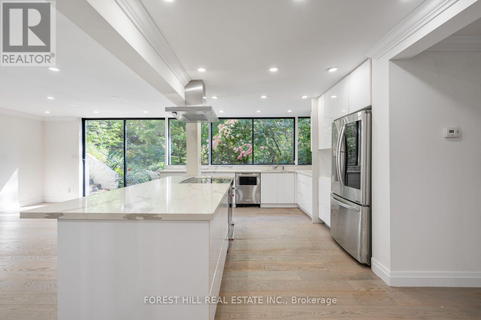 38 Riverside Boulevard, Vaughan, Ontario  L4J 1H3 - Photo 7 - N14111674