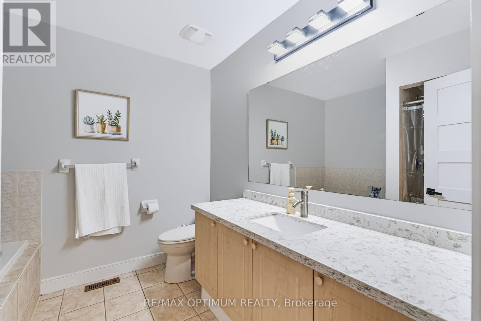 815 Nolan Road, Mississauga, Ontario  L5V 2S5 - Photo 24 - W14111454